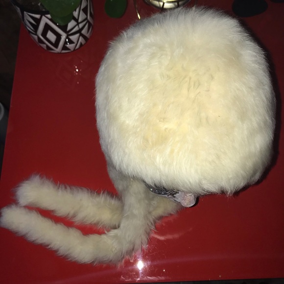 Extremely rare genuine VINTAGE mouton fur cap - Picture 2 of 3